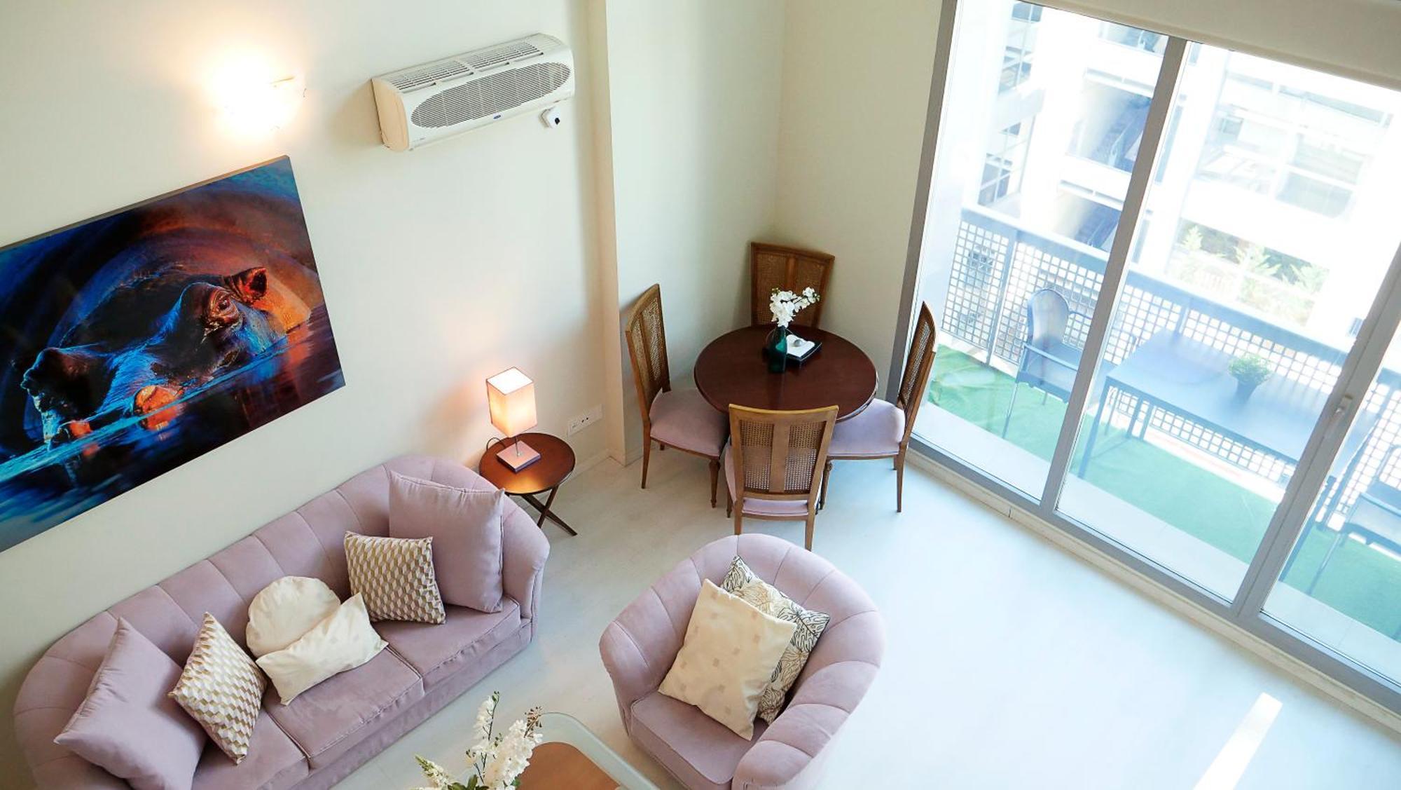 Oshun Sanchinarro Apartment Madrid Exterior photo