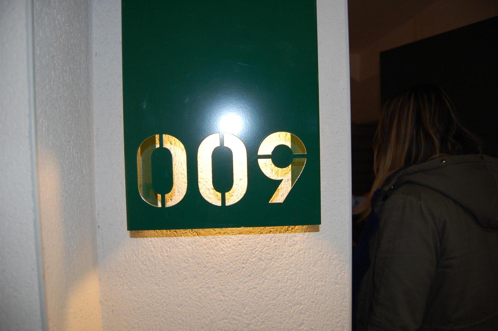 Oshun Sanchinarro Apartment Madrid Exterior photo