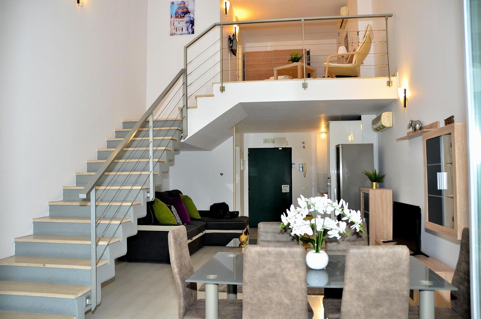 Oshun Sanchinarro Apartment Madrid Exterior photo