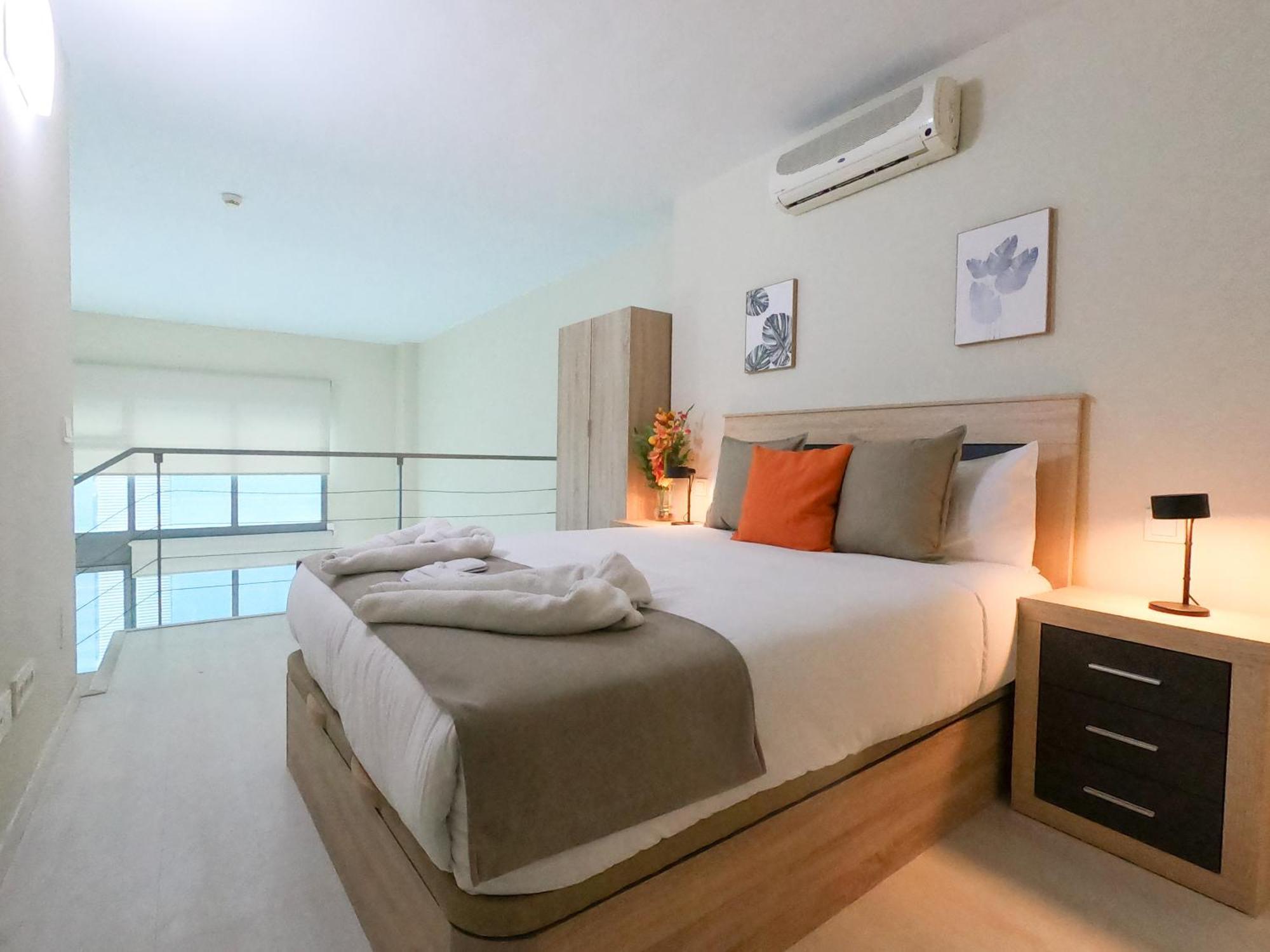 Oshun Sanchinarro Apartment Madrid Exterior photo